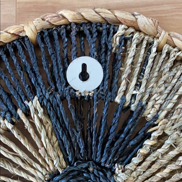 Small Wicker Boho wall basket decor - Picture 5 of 10